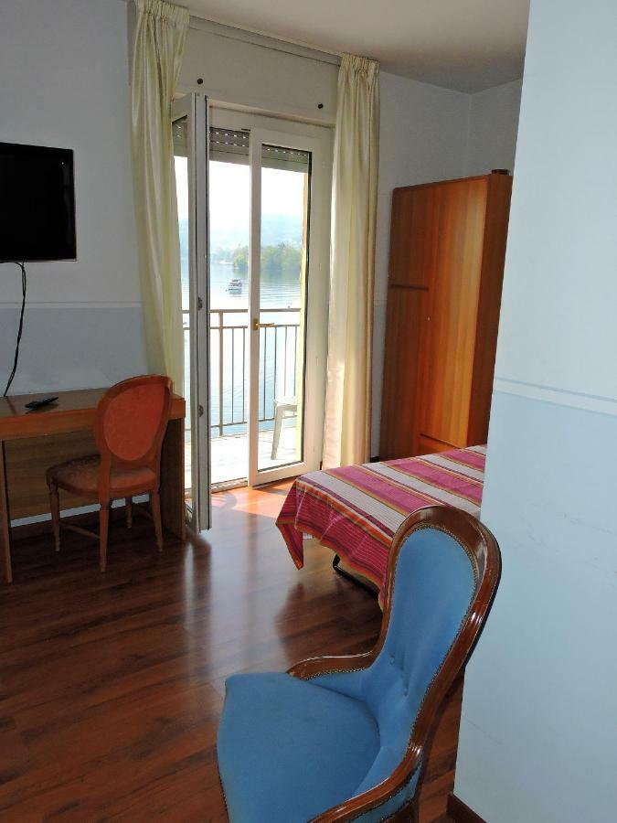 Hotel Capri เลซา ภายนอก รูปภาพ